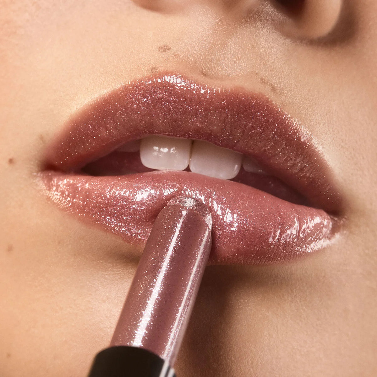 Pout Clout Lip Plumping Pen - Figgy With It