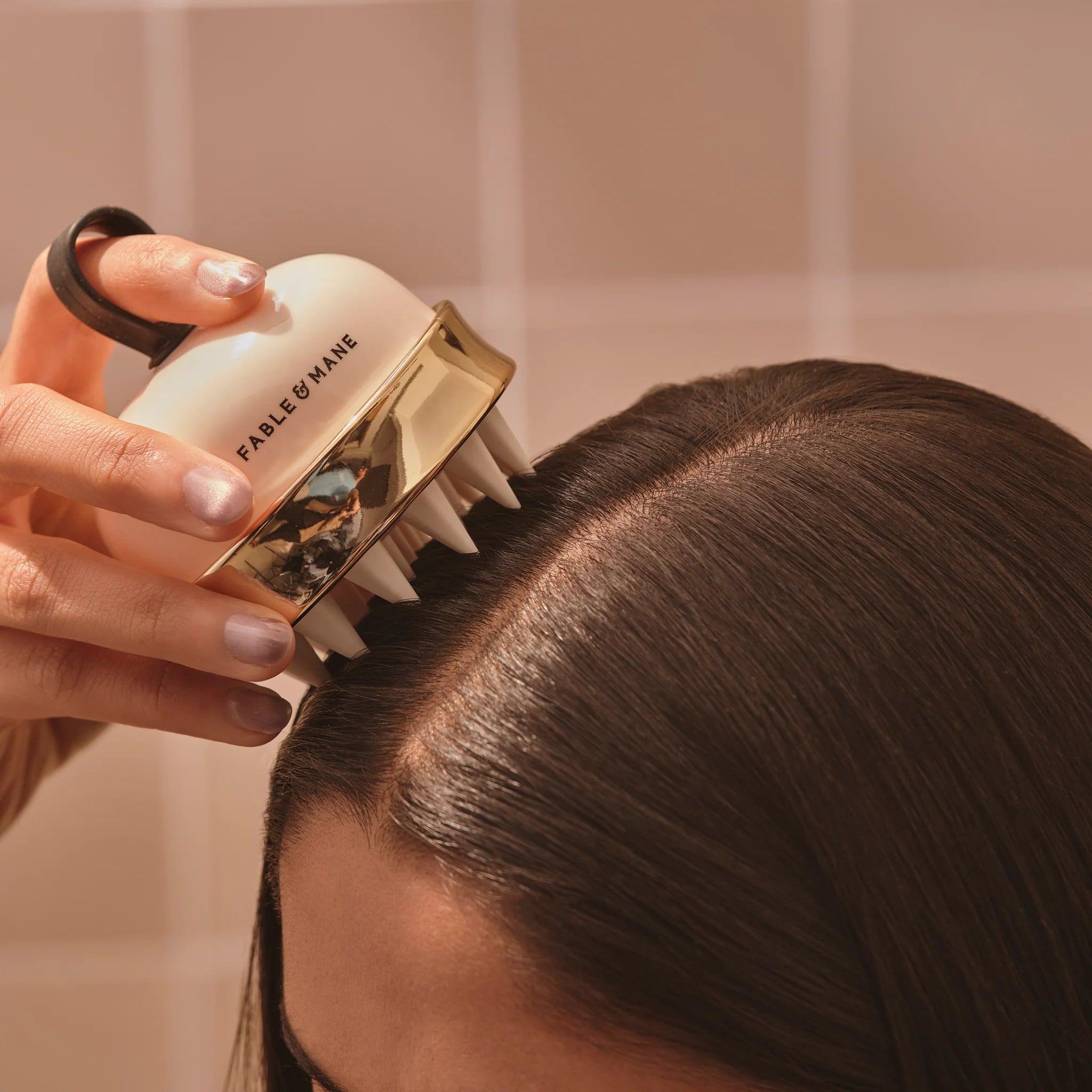 2-in-1 Stimulating Scalp Massager